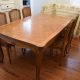 Louis XV mobilier: la table et les chaises